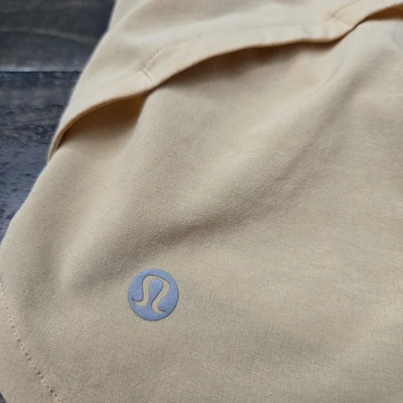 LULULEMON Speed‎ Up Shorts4